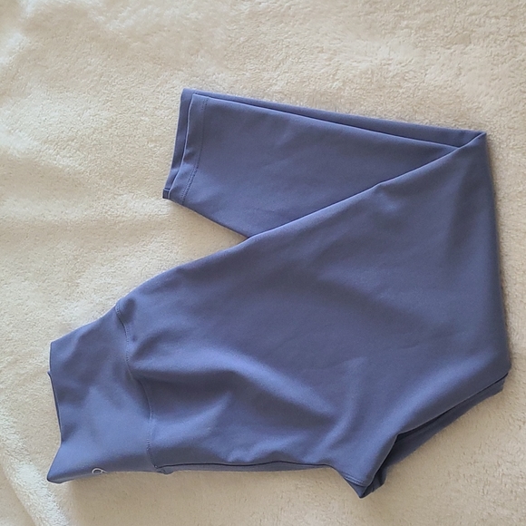 NWOT Leggings - Picture 3 of 3